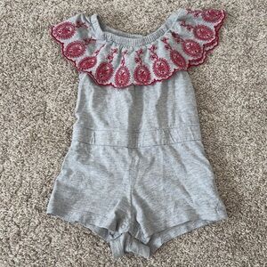Baby Gap baby girls toddler girls grey one piece romper outfit size 12-18 months